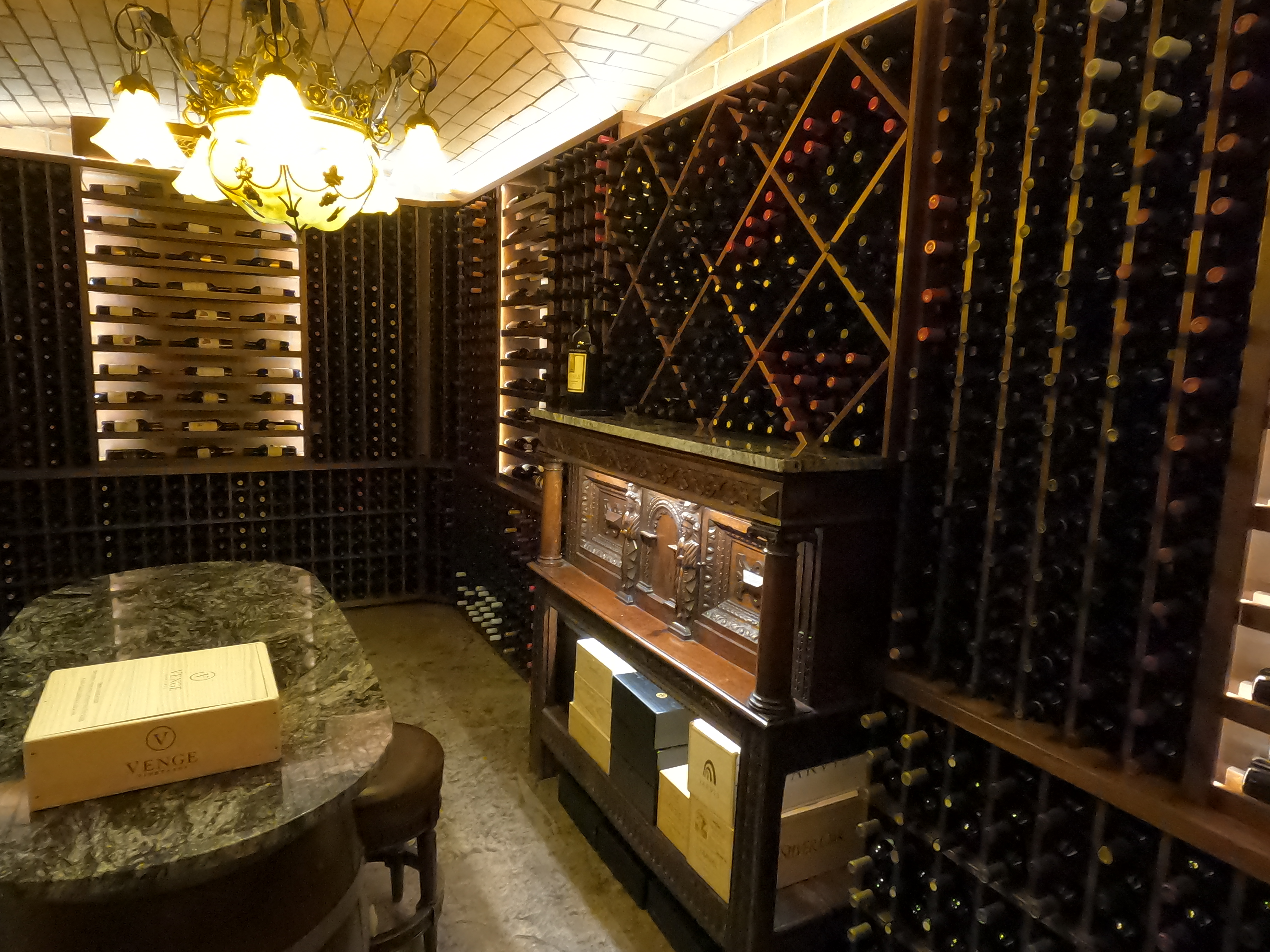 Wine Tasting Island & Racking System